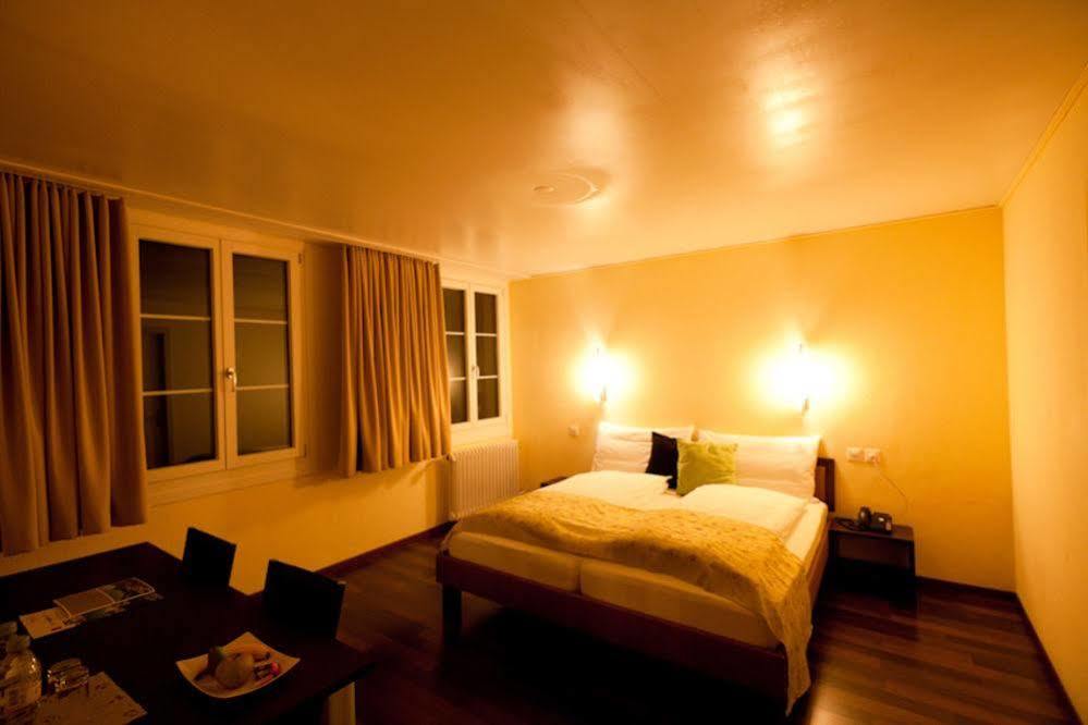 Hotel Restaurant Goldener Schluessel Altdorf Ngoại thất bức ảnh