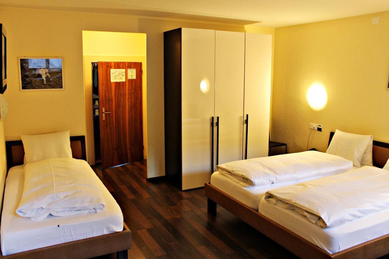 Hotel Restaurant Goldener Schluessel Altdorf Ngoại thất bức ảnh