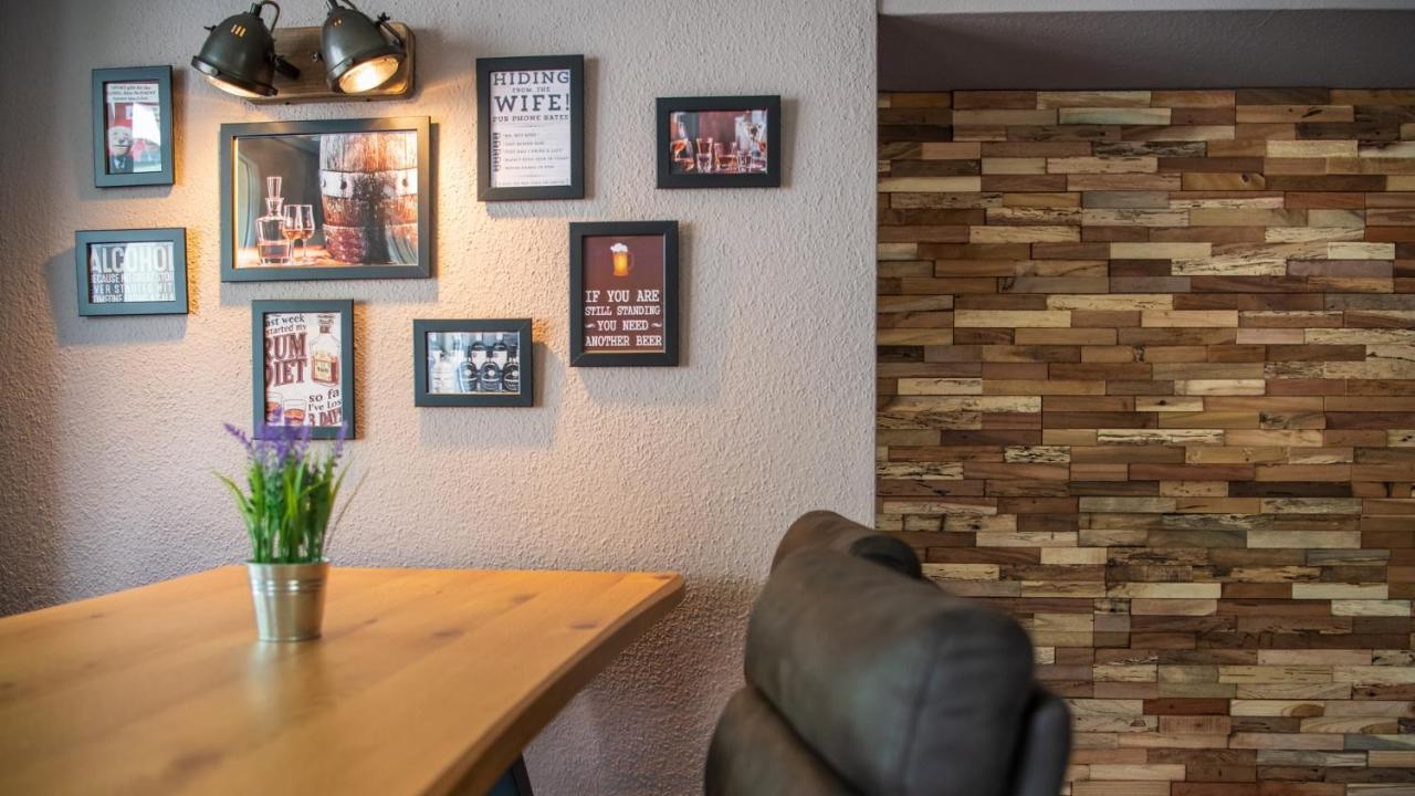 Hotel Restaurant Goldener Schluessel Altdorf Ngoại thất bức ảnh